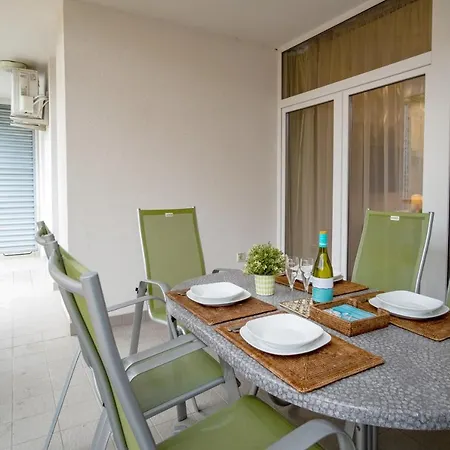 Mf Azur Wellness Apartment Siofok