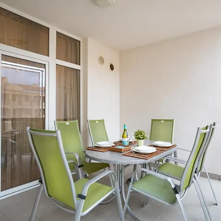 Apartment Mf Azur Wellness *